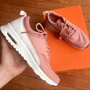 NEW Nike Air Max Thea
